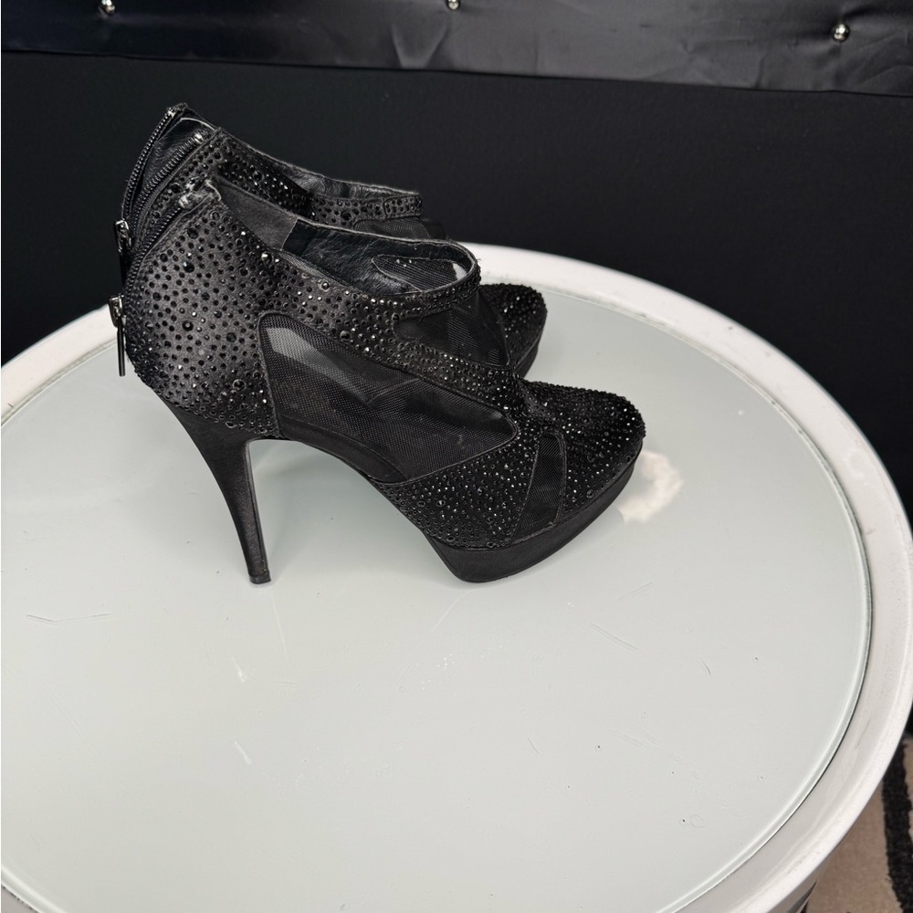 Le Chateau Black Sparkling Heels - Picture 5 of 7